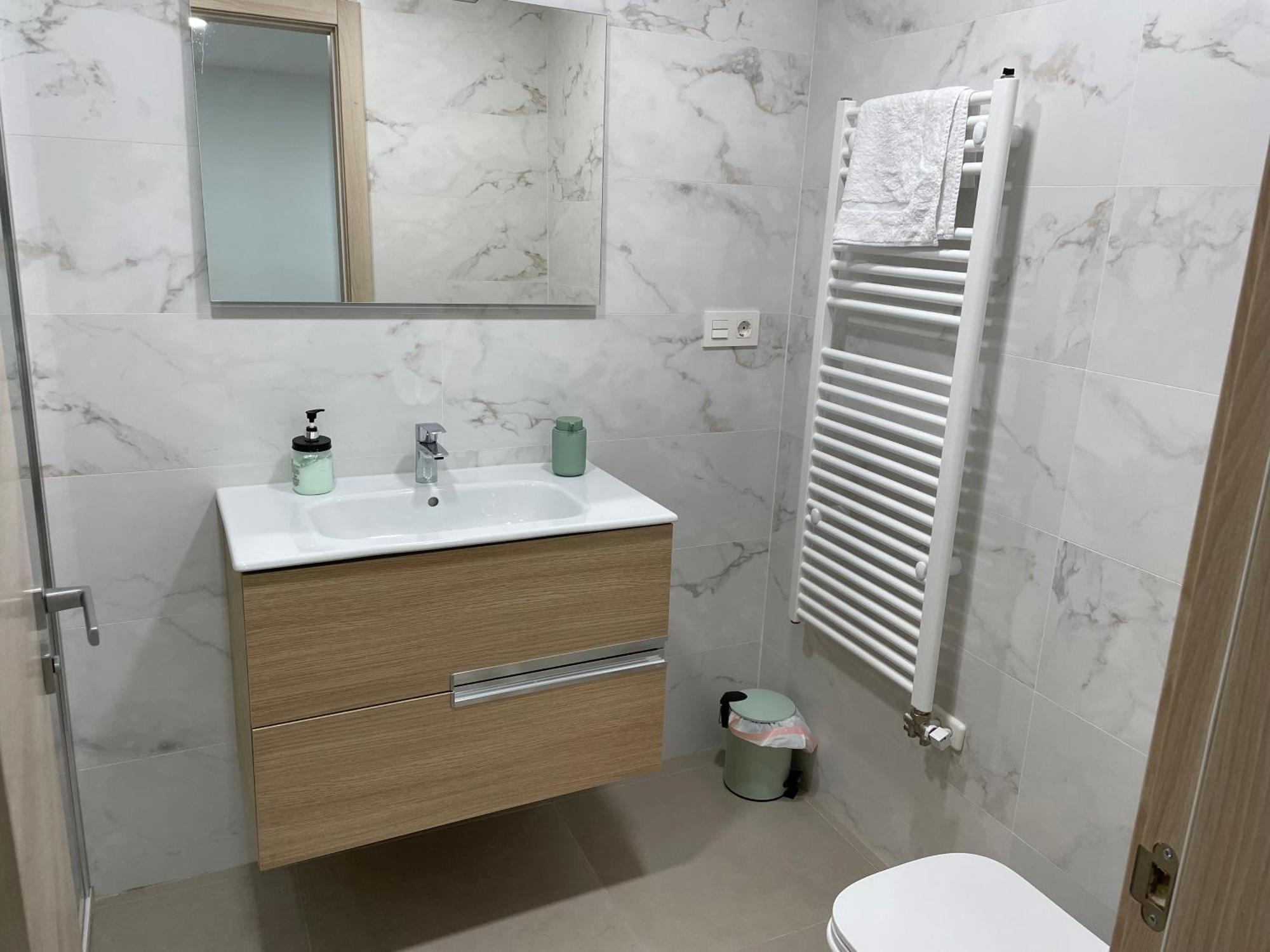 Fantastico Apartamento Trajano Parking Gratuito กรานาดา ภายนอก รูปภาพ